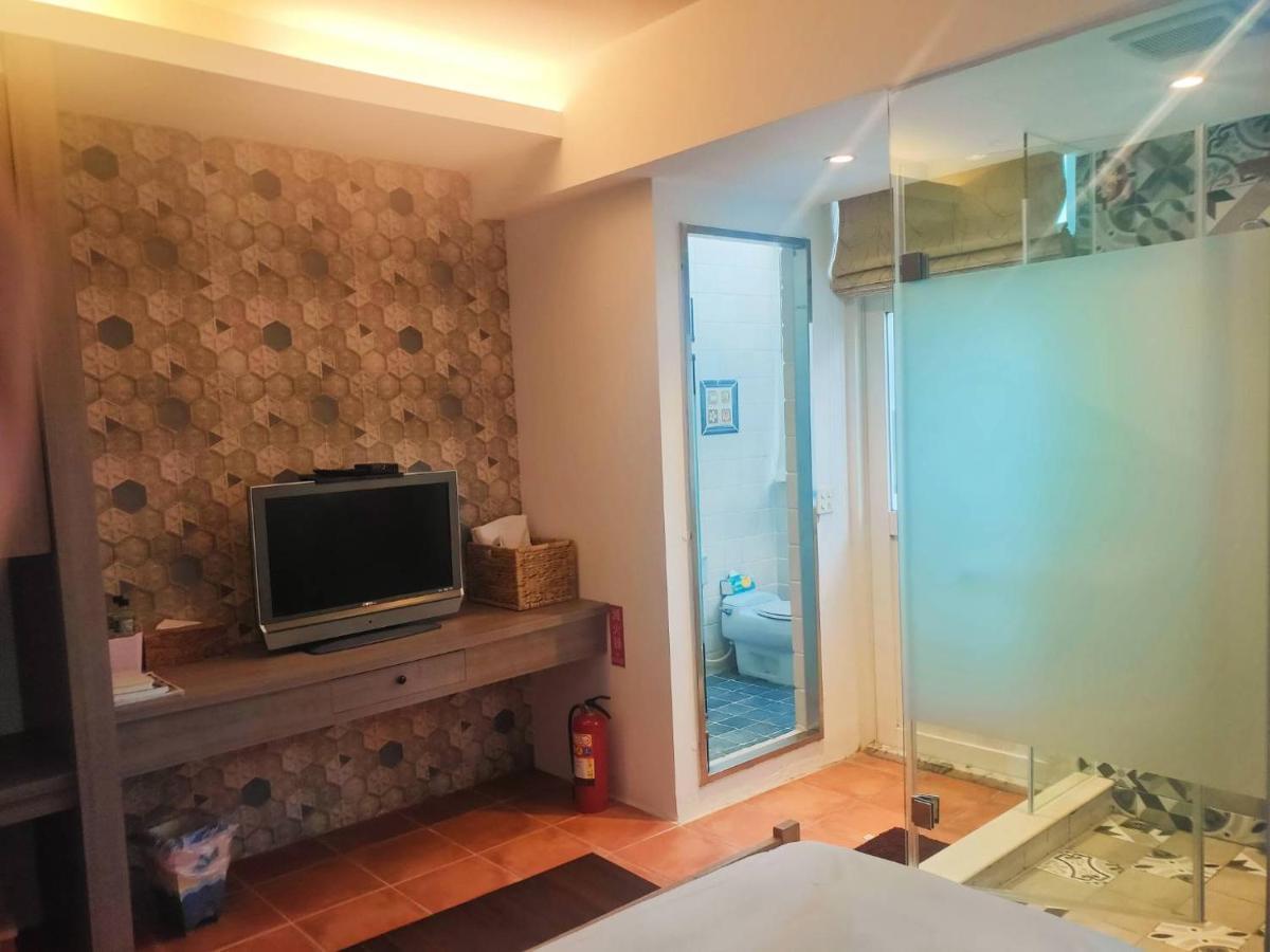 Oia Cafe B&B Taitung Bagian luar foto