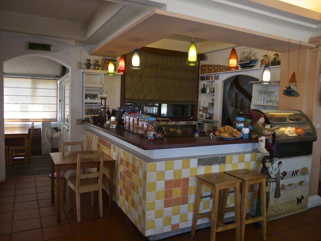 Oia Cafe B&B Taitung Bagian luar foto