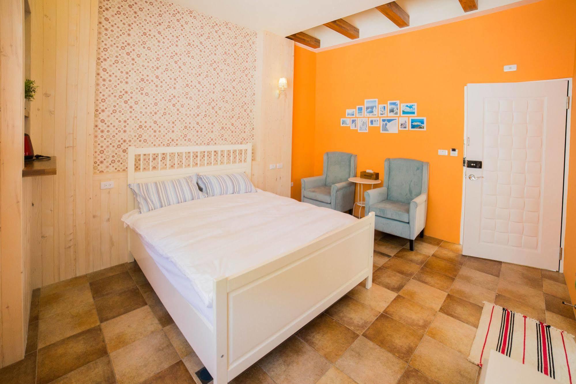 Oia Cafe B&B Taitung Bagian luar foto