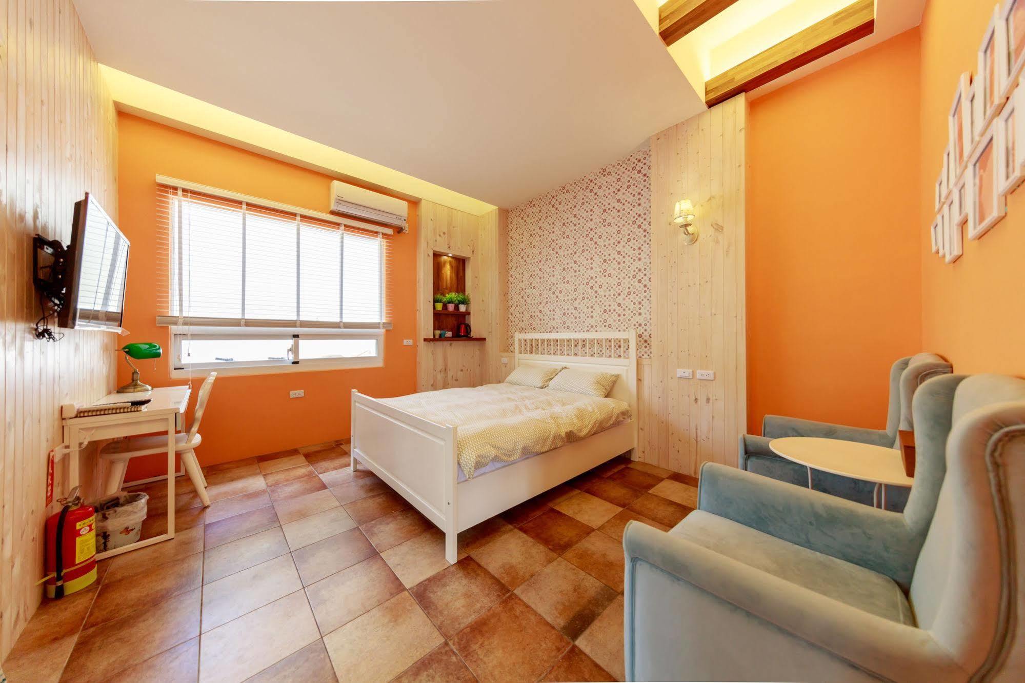 Oia Cafe B&B Taitung Bagian luar foto