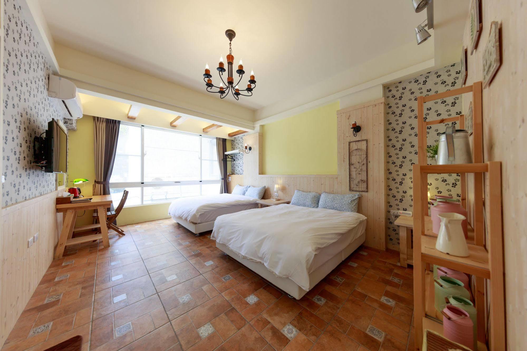 Oia Cafe B&B Taitung Bagian luar foto