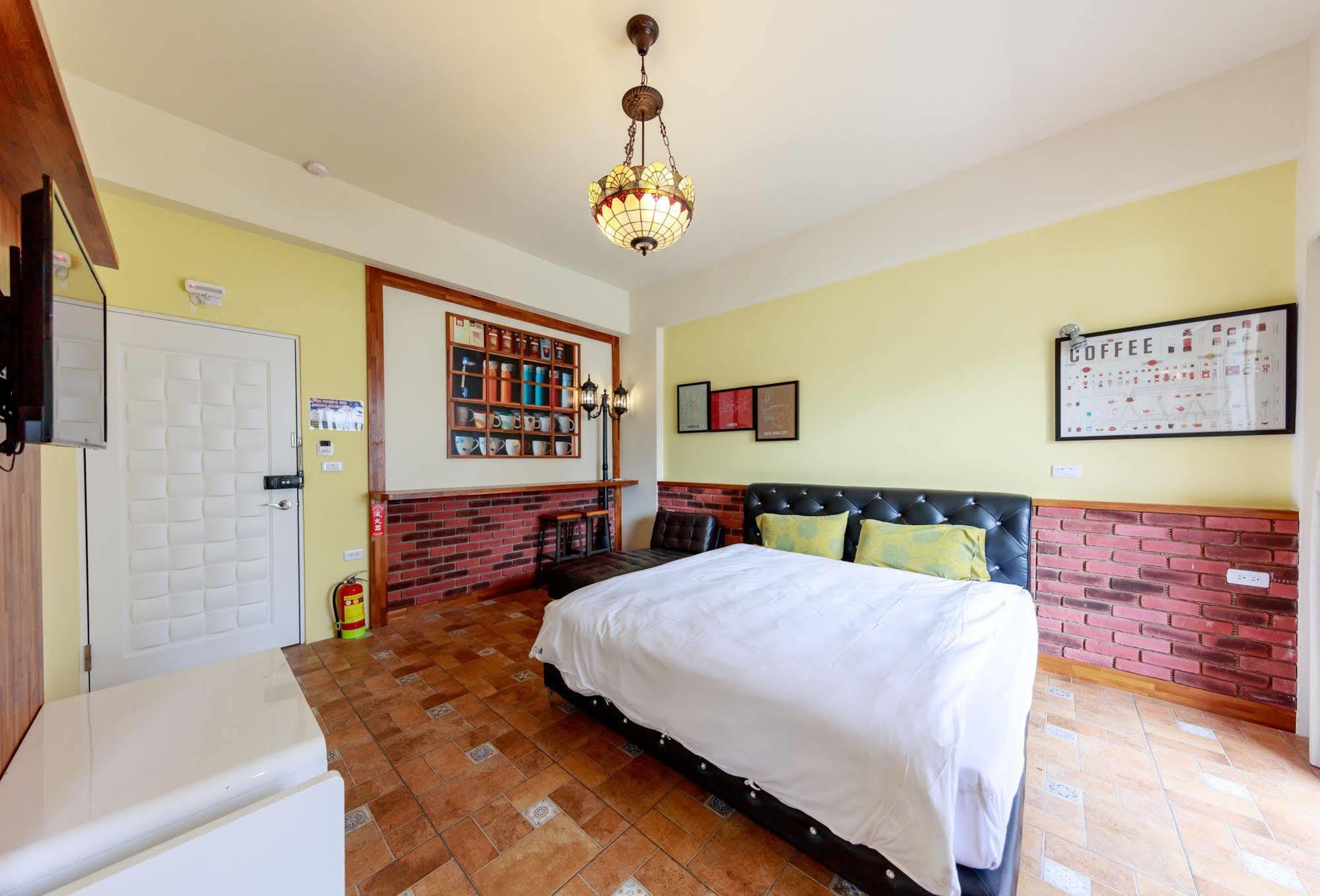 Oia Cafe B&B Taitung Bagian luar foto