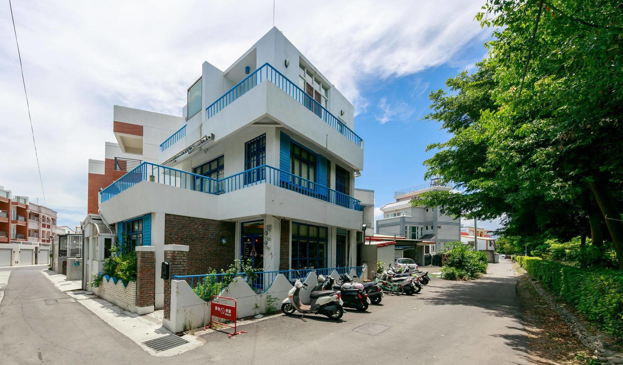 Oia Cafe B&B Taitung Bagian luar foto